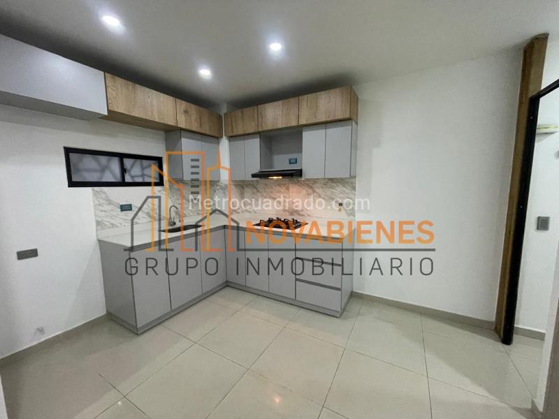 2BR Apartment in Los Naranjos (51 m²) - 5