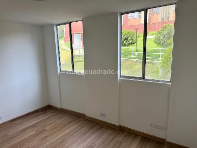 Apartamento en venta en San Antonio De Prado, Medellín · foto 14 de 16
