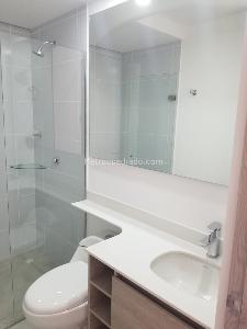 Apartamento de 2 alcobas en venta en Las Lomitas, Sabaneta, 80 m² · foto 2 de 7