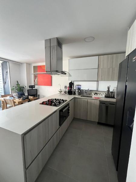 Piso – Medellín - Vista 2