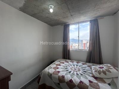Apartamento de 3 alcobas en venta en Maria Auxiliadora, Sabaneta, 50 m² · foto 9 de 11
