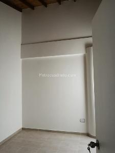 Apartamento de 2 alcobas en venta en La Doctora, Sabaneta, 60 m² · foto 5 de 9
