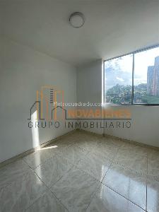 Apartamento de 5 alcobas en venta en La Doctora, Sabaneta, 61 m² · foto 8 de 13