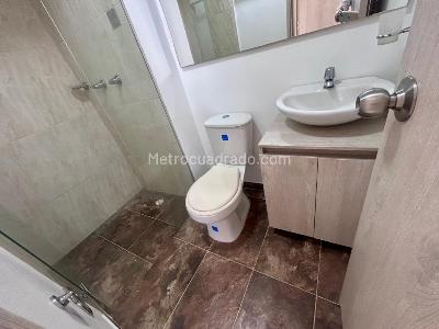 Apartamento de 5 alcobas en venta en La Doctora, Sabaneta, 61 m² · foto 15 de 15