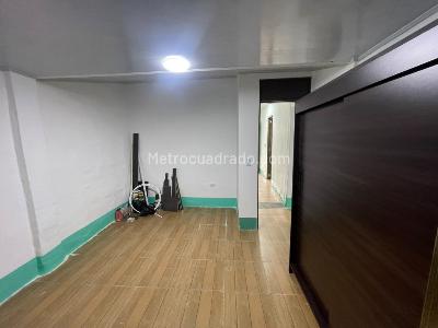 Casa de 3 alcobas en arriendo en Alto De Las Flores, Envigado, 680 m² · foto 10 de 20