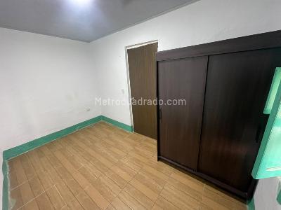 Casa de 3 alcobas en arriendo en Alto De Las Flores, Envigado, 680 m² · foto 13 de 20