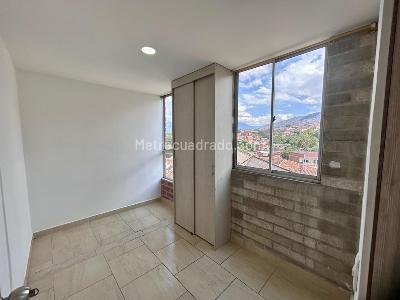Apartamento de 2 alcobas en venta en Miranda, Medellín, 50 m² · foto 10 de 13