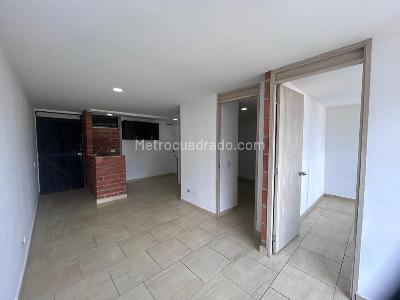 Apartamento de 2 alcobas en venta en Miranda, Medellín, 50 m² · foto 5 de 13