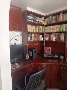 Apartamento de 2 alcobas en venta en Divino Salvador Galerias, Bogotá, 70 m² · foto 5 de 20