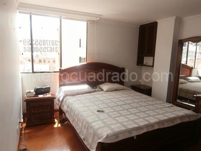 Apartamento de 2 alcobas en venta en Divino Salvador Galerias, Bogotá, 70 m² · foto 8 de 20