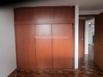Apartamento de 2 alcobas en venta en Quinta Mutis, Bogotá, 81 m² · foto 8 de 20