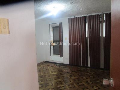 Apartamento de 2 alcobas en venta en Quinta Mutis, Bogotá, 81 m² · foto 6 de 20