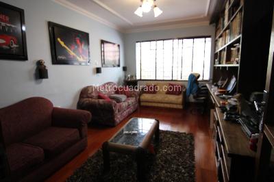 Casa en venta en San Luis, Bogotá · foto 2 de 20