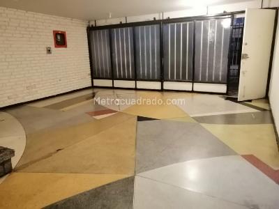 Casa en venta en Galerias, Bogotá · foto 3 de 14