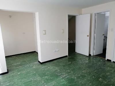 Casa en venta en Galerias, Bogotá · foto 8 de 14