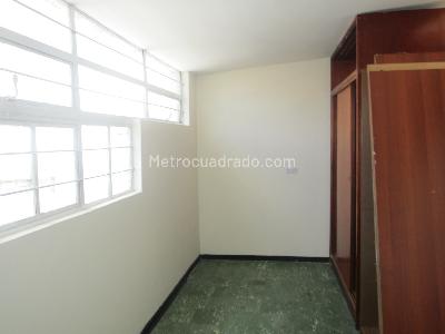 Casa en venta en Galerias, Bogotá · foto 11 de 14