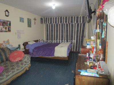 Casa en venta en La Serena, Bogotá · foto 8 de 20