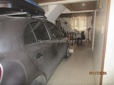 Casa de 4 alcobas en venta en Minuto De Dios, Bogotá, 120 m² · foto 3 de 20