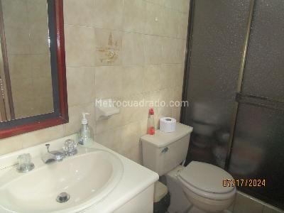 Casa de 4 alcobas en venta en Minuto De Dios, Bogotá, 120 m² · foto 9 de 20