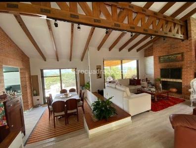 Casa de 4 alcobas en venta en Na, Chía, 300 m² · foto 6 de 20