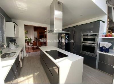 Casa de 4 alcobas en venta en Na, Chía, 300 m² · foto 11 de 20