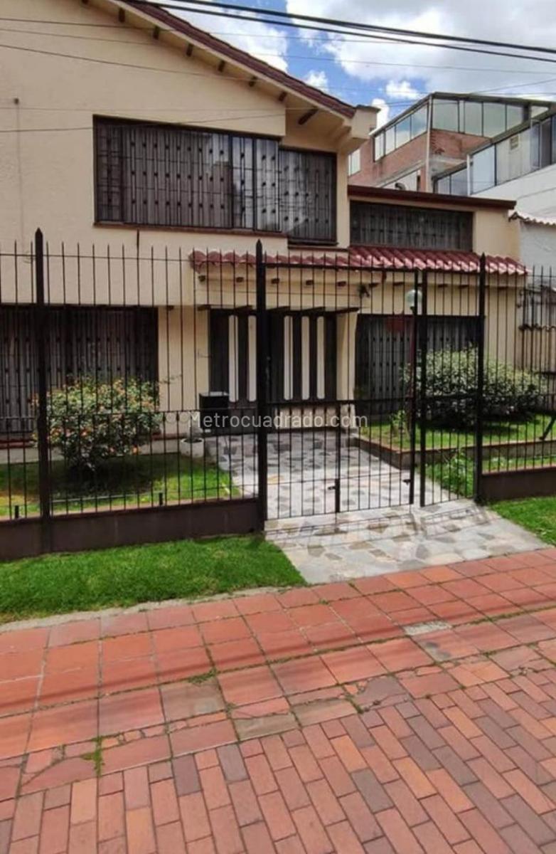 Casa de 2 habitaciones en venta en Nicolas de Ferderman, Bogotá — imagen 1 de 20