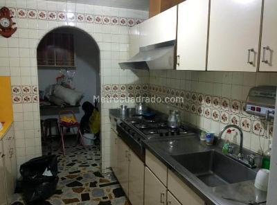 Casa de 2 alcobas en venta en Nicolas De Ferderman, Bogotá, 161 m² · foto 8 de 20