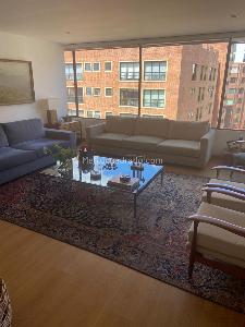 Apartamento de 3 alcobas en venta en El Nogal, Bogotá, 219 m² · foto 2 de 20