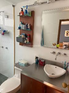 Apartamento de 3 alcobas en venta en El Nogal, Bogotá, 219 m² · foto 15 de 20