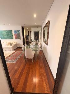 Apartamento de 2 alcobas en venta en Chico, Bogotá, 124 m² · foto 2 de 12