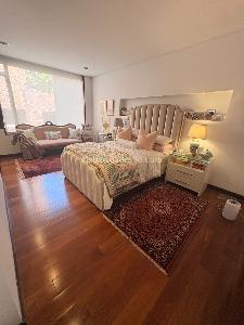 Apartamento de 2 alcobas en venta en Chico, Bogotá, 124 m² · foto 8 de 12