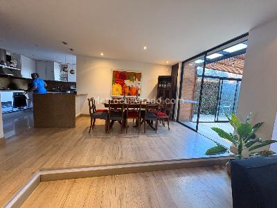 Casa de 3 alcobas en venta en Hacienda Fontanar, Chía, 220 m² · foto 2 de 20