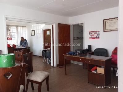 Casa de 5 alcobas en venta en Chapinero Occidental, Bogotá, 363 m² · foto 7 de 11