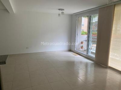 Apartamento de 3 alcobas en venta en Varsovia Ibague, Ibagué, 76 m² · foto 2 de 17
