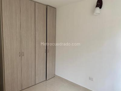 Apartamento de 3 alcobas en venta en Varsovia Ibague, Ibagué, 76 m² · foto 7 de 17