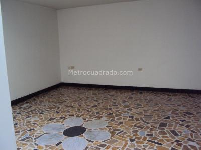 Casa de 4 alcobas en venta en Venecia, Bogotá, 350 m² · foto 6 de 17