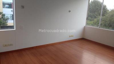 Apartamento en venta en El Contador, Bogotá · foto 2 de 18
