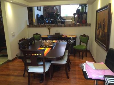 Casa de 4 alcobas en venta en Chico Norte, Bogotá, 127 m² · foto 2 de 17