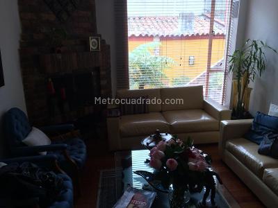 Casa de 4 alcobas en venta en Chico Norte, Bogotá, 127 m² · foto 3 de 17