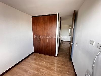 Apartamento en arriendo en Pontevedra, Bogotá · foto 14 de 19
