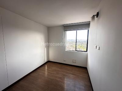 Apartamento en arriendo en Pontevedra, Bogotá · foto 18 de 19