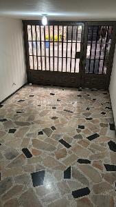 Apartamento en venta en Quinta Paredes, Bogotá · foto 2 de 10