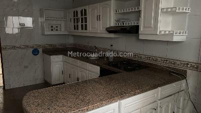 Apartamento en venta en Quinta Paredes, Bogotá · foto 7 de 10
