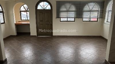 Apartamento en venta en Quinta Paredes, Bogotá · foto 9 de 10