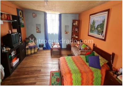 Casa de 5 alcobas en venta en Juan Xxiii, Bogotá, 118 m² · foto 3 de 5