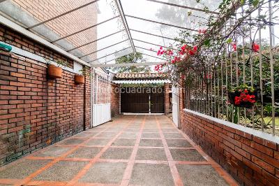 Casa de 4 alcobas en venta en La Esmeralda, Bogotá, 176 m² · foto 4 de 20