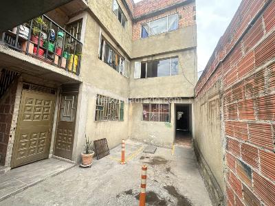 Casa de 5 alcobas en venta en San Mateo, Soacha, 346 m² · foto 3 de 11