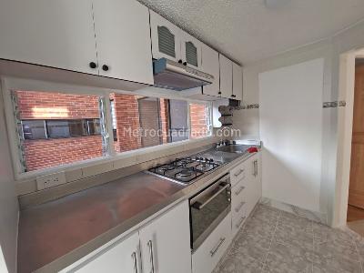 Apartamento de 3 alcobas en arriendo en Rafael Nuñez, Bogotá, 84 m² · foto 5 de 17