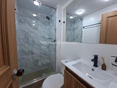 Apartamento de 3 alcobas en arriendo en Rafael Nuñez, Bogotá, 84 m² · foto 10 de 17