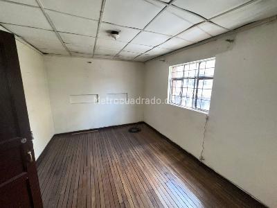 Casa de 2 alcobas en venta en La Pradera, Bogotá, 200 m² · foto 3 de 8